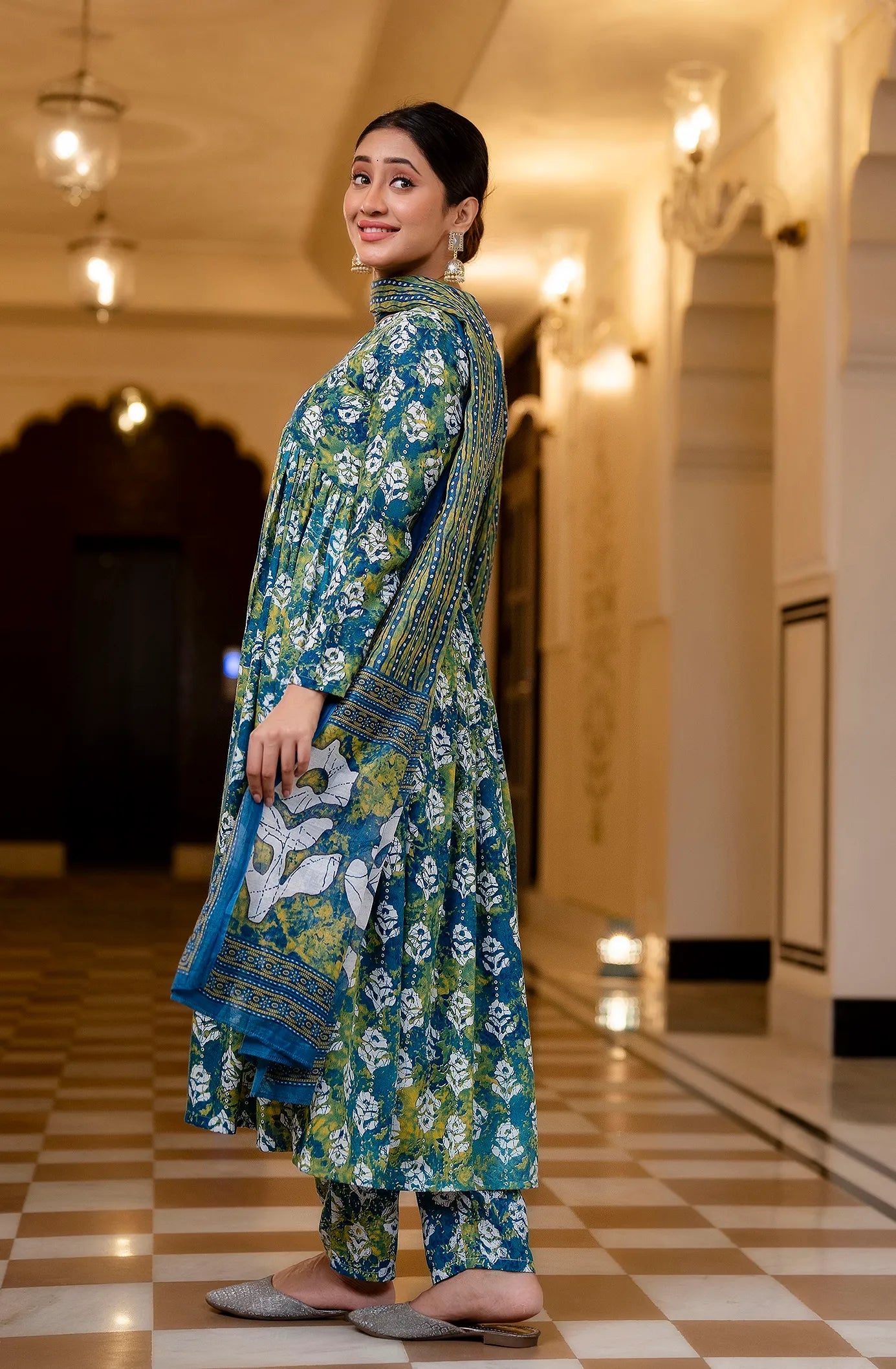 Alia Cut Block Print Mix Rayon Kurta Set