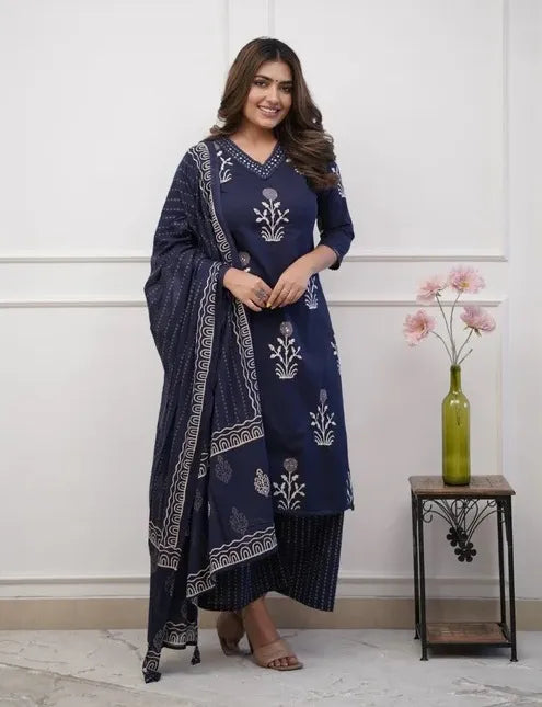 Blue Mix Viscose V-Neck Digital Print Kurta Set