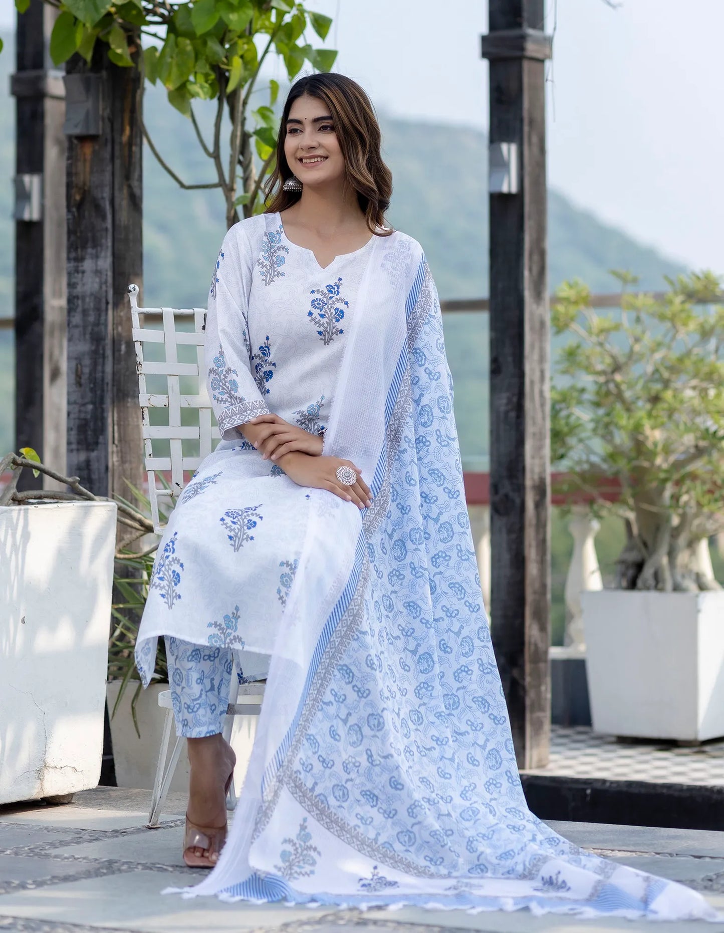 White Floral Print Mix Viscose Suit